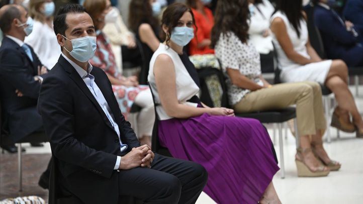 La presidenta de la Comunidad de Madrid, Isabel Díaz Ayuso, y el vicepresidente de la región, Ignacio Aguado