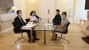 La Comunidad y los MIR acercan posturas para firmar un preacuerdo