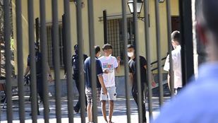 Latina se concentra contra la "criminalización generalizada" de los Menas