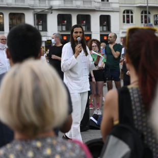Los anti-vacunas del coronavirus se concentran en Callao