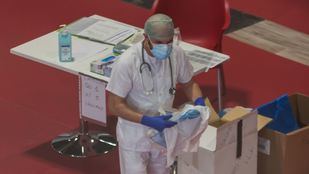 Más de 16.000 sanitarios madrileños se contagiaron hasta julio