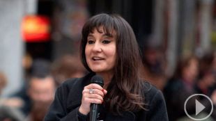 Amaral aplaza hasta 2021 los conciertos de su gira 'Salto al color'