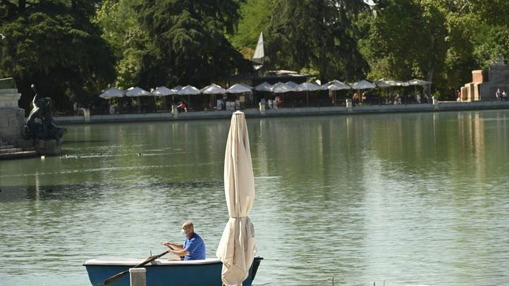 Lago del parque de El Retiro.