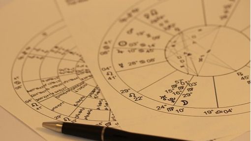 ¿Qué le traerá la suerte a su signo este viernes?