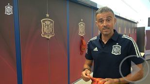 Luis Enrique rejuvenece la selección española