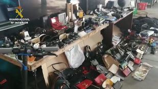 Desarticulada una banda que robó al menos 42 viviendas por el método del 'bumping'