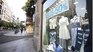 Una veintena de municipios acogerán hasta octubre la sexta edición de 'Comercios Mágicos'