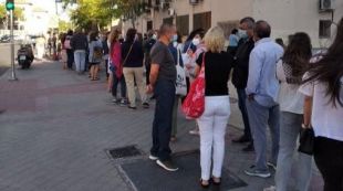 Suspendidas las pruebas serológicas a docentes ante la masificación de la primera jornada