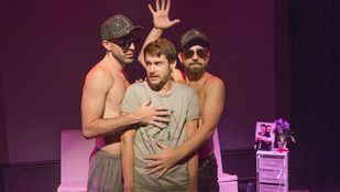 Los teatros Luchana abren con Erotic massage