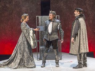 El popular actor José Luis Gil es ahora Eduardo II