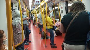 La Comunidad refuerza el transporte público y los controles de aforo ante las nuevas restricciones