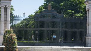 Reabierto el parque del Retiro tras ser cerrado por el fuerte viento