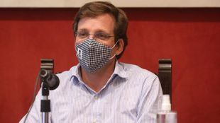 Almeida cree un "error" intervenir Madrid y defiende que "por ahora los datos avalan" las restricciones