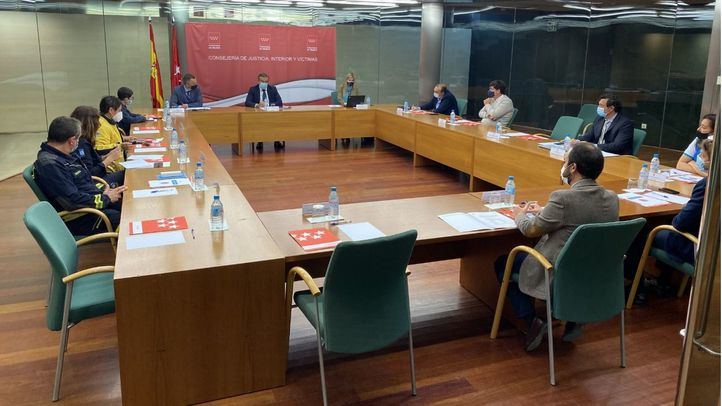 Reunión del consejero de Justicia con Protección Civil