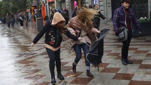 Alerta naranja este viernes por vientos de más de 80 kilómetros por hora en toda la región