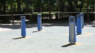 El Retiro y otros ocho parques mantendrán zonas balizadas por alerta naranja por viento