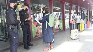 Primeros controles en estaciones tras la entrada en vigor del estado de alarma