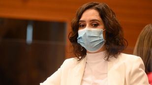 Ayuso pide ser "siempre" prudente ante la salud, pero también con la economía: "No solo se muere de Covid"