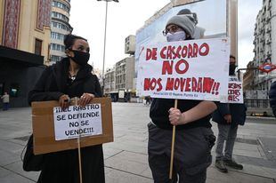 Los comerciantes del Rastro vuelven a la calle para reclamar su reapertura