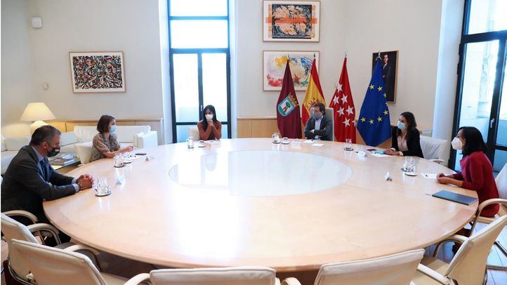 Reunión de portavoces en Cibeles.