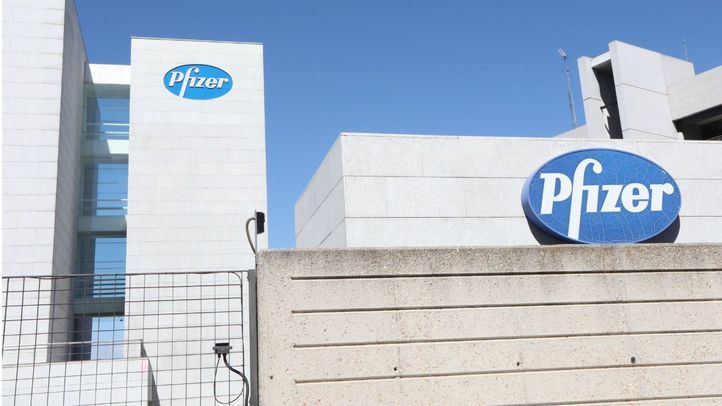 Pfizer asegura que su vacuna contra el Covid es eficaz 'en más del 90%'