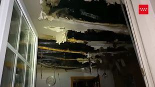 Un incendio calcina una vivienda en Villalbilla