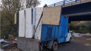 Denunciados por intentar deshacerse de 18 frigoríficos en el Parque Regional del Guadarrama