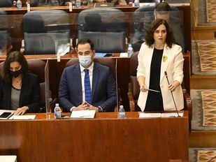 Ayuso cuestiona a Gabilondo: "¿Va a seguir mirando hacia otro lado?"