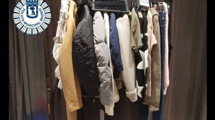Cuatro detenidos por robar 850 euros en tiendas de ropa del distrito de Salamanca