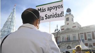 La Comunidad renovará hasta junio los contratos de 11.000 'profesionales sanitarios Covid'