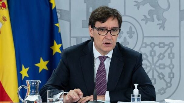 Illa anuncia los 15 grupos de población que recibirán la vacuna contra la Covid-19