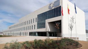 Hospital Enfermera Isabel Zendal: un estreno sin la oposición y con concentración