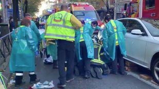Herido un ciclista al ser arrollado en plena calle Alcalá