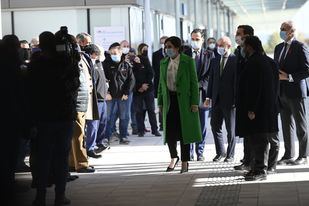 Aguado reitera que el Zendal "no es un hospital habitual" y pide disculpas a los periodistas