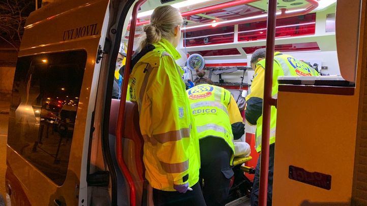 Herido muy grave un motorista tras colisionar con un turismo en Ciudad Lineal