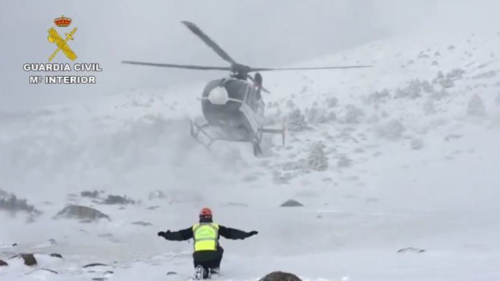 Imagen de archivo de un rescate en el pico de Peñalara
