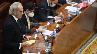 Escudero asegura que el Gobierno central ha rebajado las dosis de la vacuna Covid que recibirán en enero