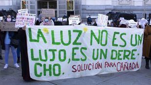 Un juez abre diligencias por los cortes de luz en la Cañada Real