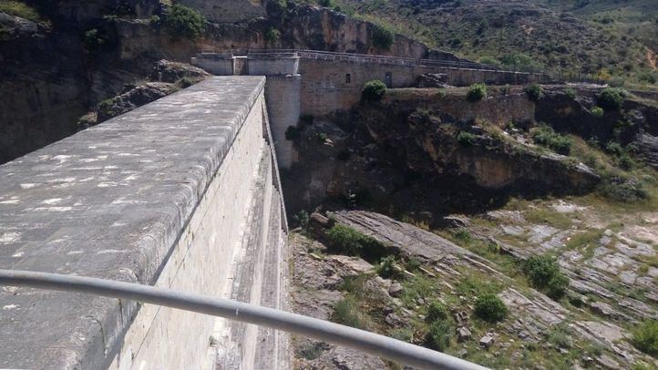 Presa Pontón de la Oliva
