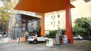 Suben los precios de gas y carburantes contra la bajada en luz