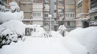 Así puede evitar daños en casa y en el coche por la nieve