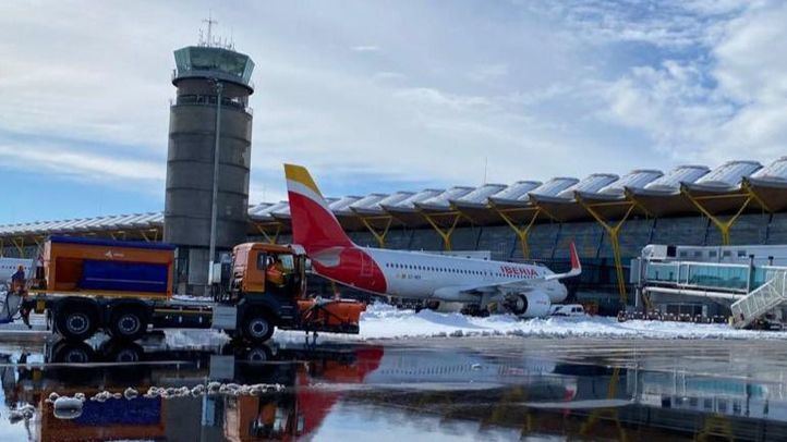 Filomena provoca que las vacunas de Pfizer no lleguen a Madrid en avión