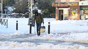 Samur atiende más de 400 caídas en la calle por el hielo, con numerosas fracturas
