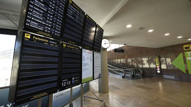Atrapado en el aeropuerto de Colombia: seis cancelaciones de un vuelo para viajar a Madrid