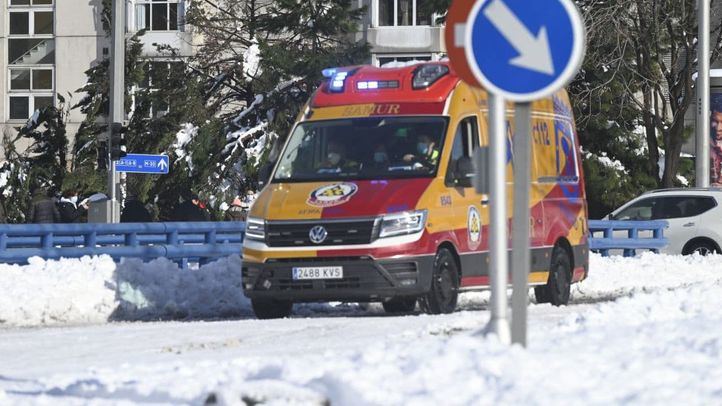 Samur y Bomberos de Madrid realizan 190 intervenciones en 12 horas por problemas causados por Filomena