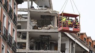Los vecinos de edificios colindantes a la explosión podrían retornar a casa esta tarde