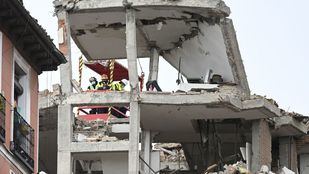 Los técnicos demolerán hasta la quinta planta del edificio que explotó en la calle Toledo