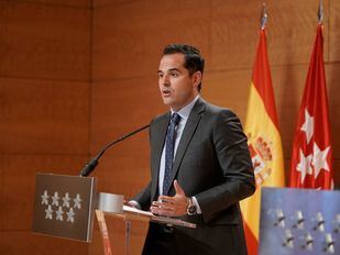 Aguado pide a Darias que se involucre directamente y reclame vacunas