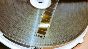 Arroyomolinos, pionero en la preservación y conservación de sus fondos históricos digitales en Piql Film