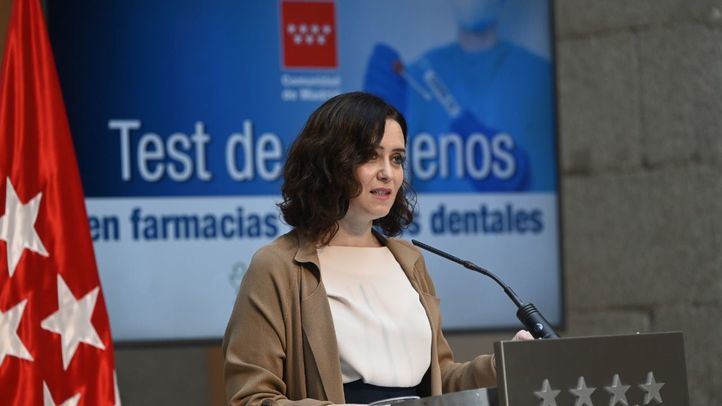 Madrid obligará a usar mascarilla en los bares y amplía los comensales en las terrazas